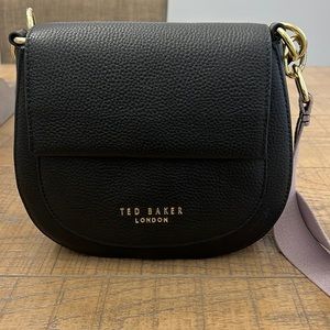 💯Authentic Ted Baker crossbody in black.
